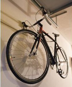 Хранение велосипеда на стене